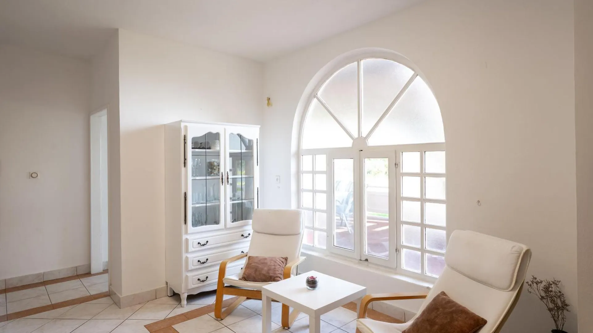 فيلا House Rose With Garden And Pool Ljubač 0*,