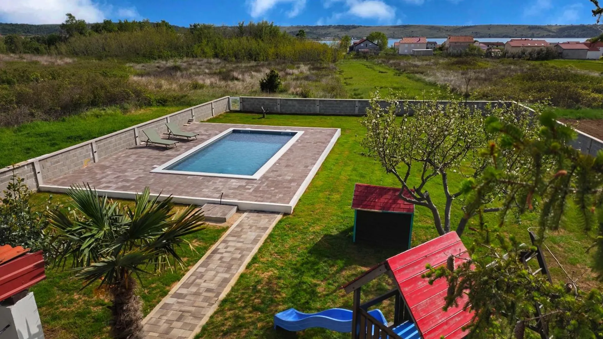 House Rose With Garden And Pool Croatia