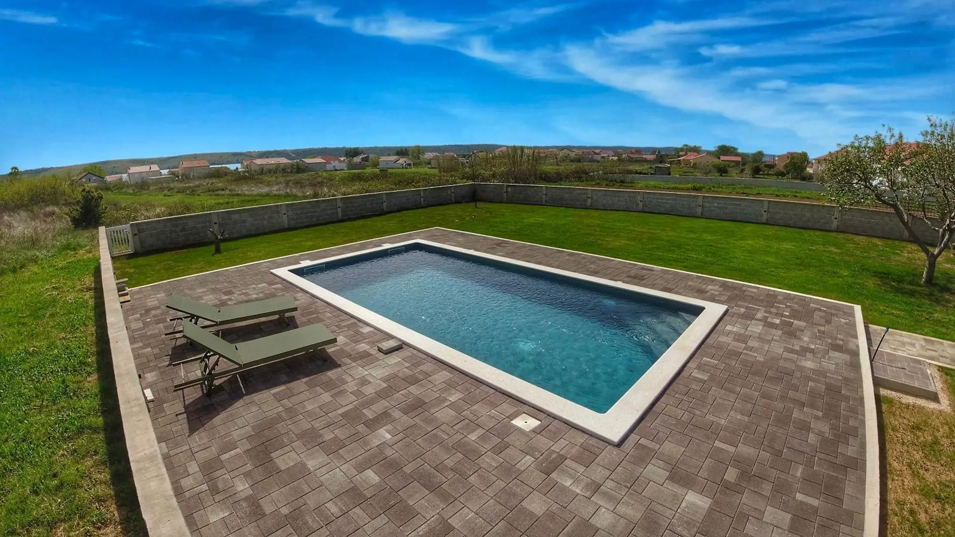 House Rose With Garden And Pool Ljubac (Zadar)